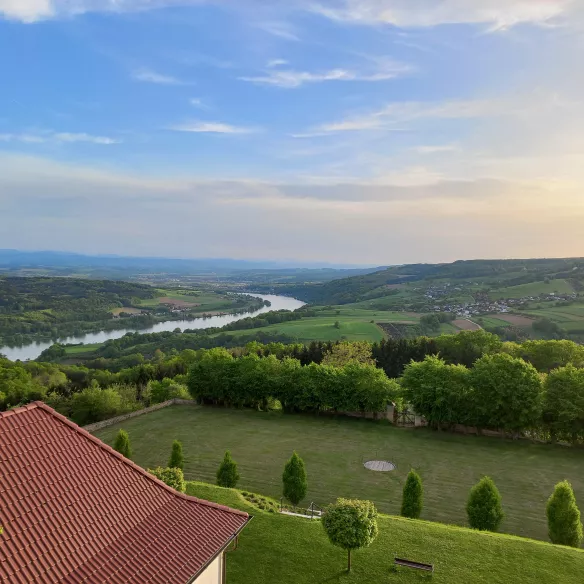 Blick auf die Donau Maria Taferl Blick aus Fenster