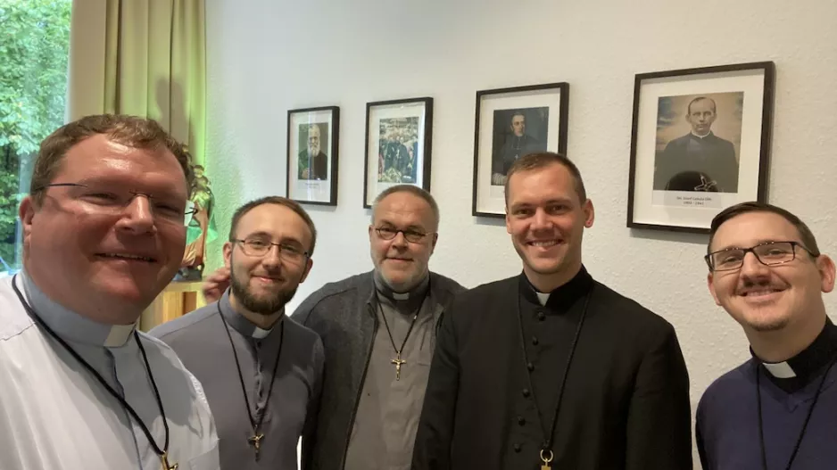 P. Bartek OMI, P. Piotr OMI, P. Felix OMI, P. Patrick OMI, P. André OMI